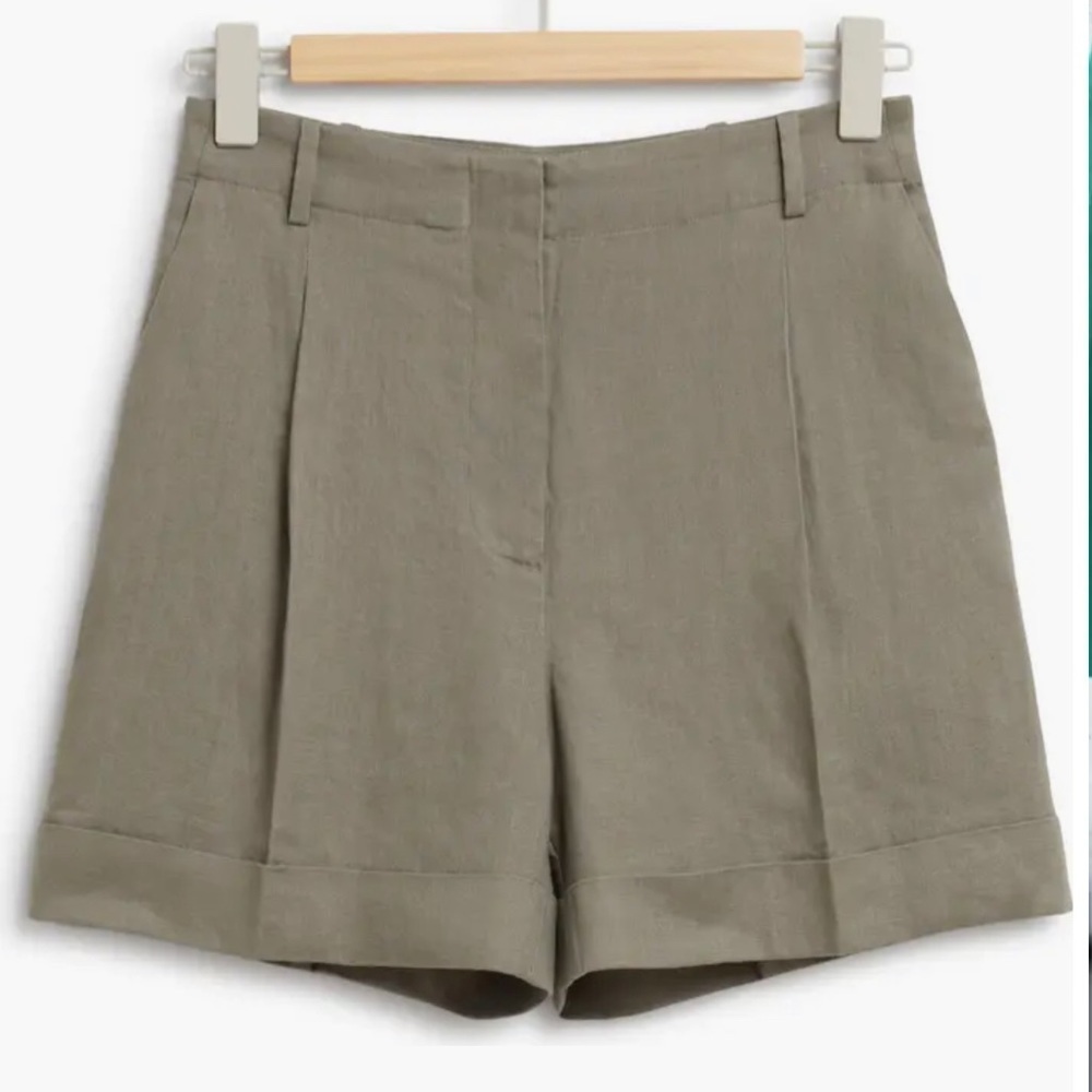 & Other Stories Tailored Wide-Leg Linen Shorts in Size 2 - Picture 3 of 13